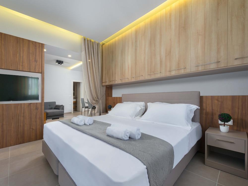 Lardos Luxury Apartments ภายนอก รูปภาพ