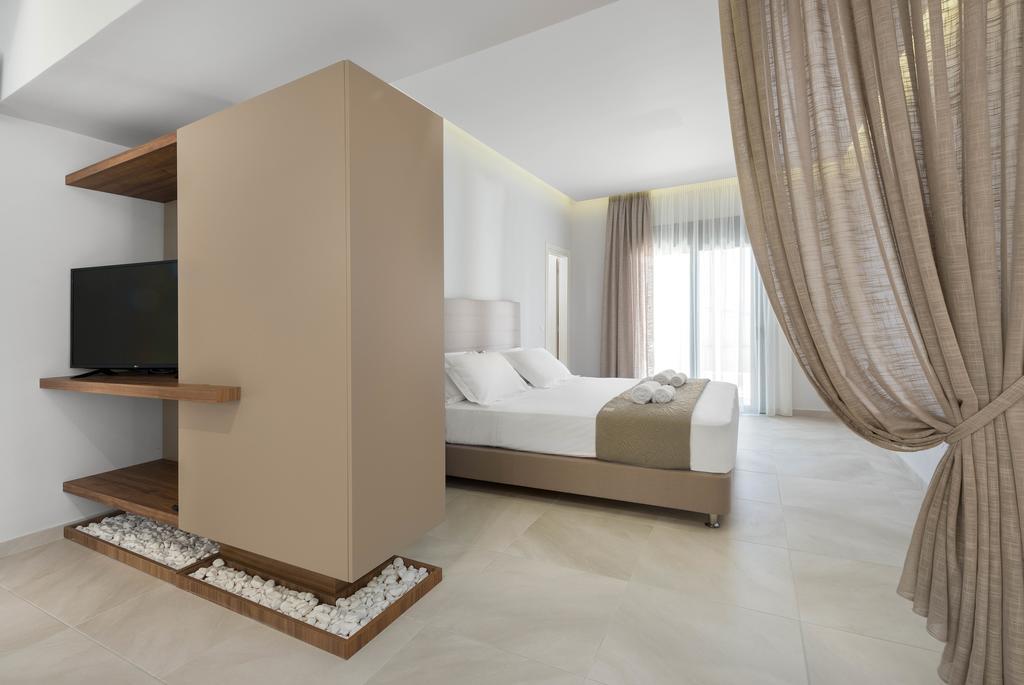 Lardos Luxury Apartments ภายนอก รูปภาพ