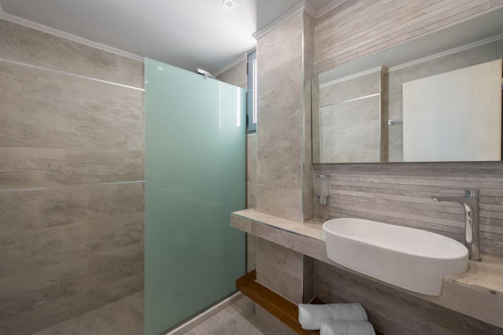 Lardos Luxury Apartments ภายนอก รูปภาพ